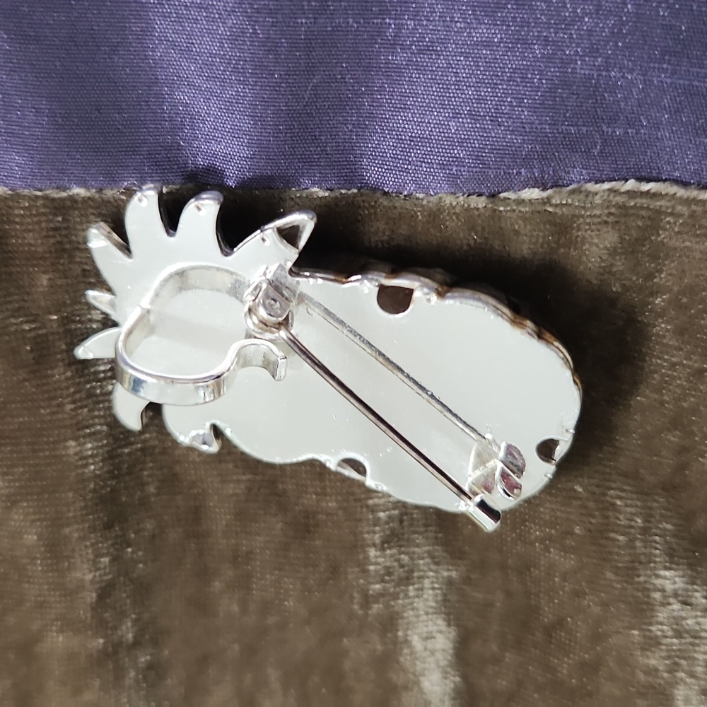Pineapple Brooch/Pendant - Picture 3 of 7